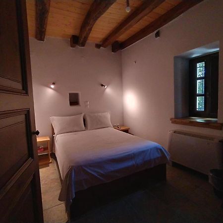 Sabouko Guest House Vizitsa Bagian luar foto