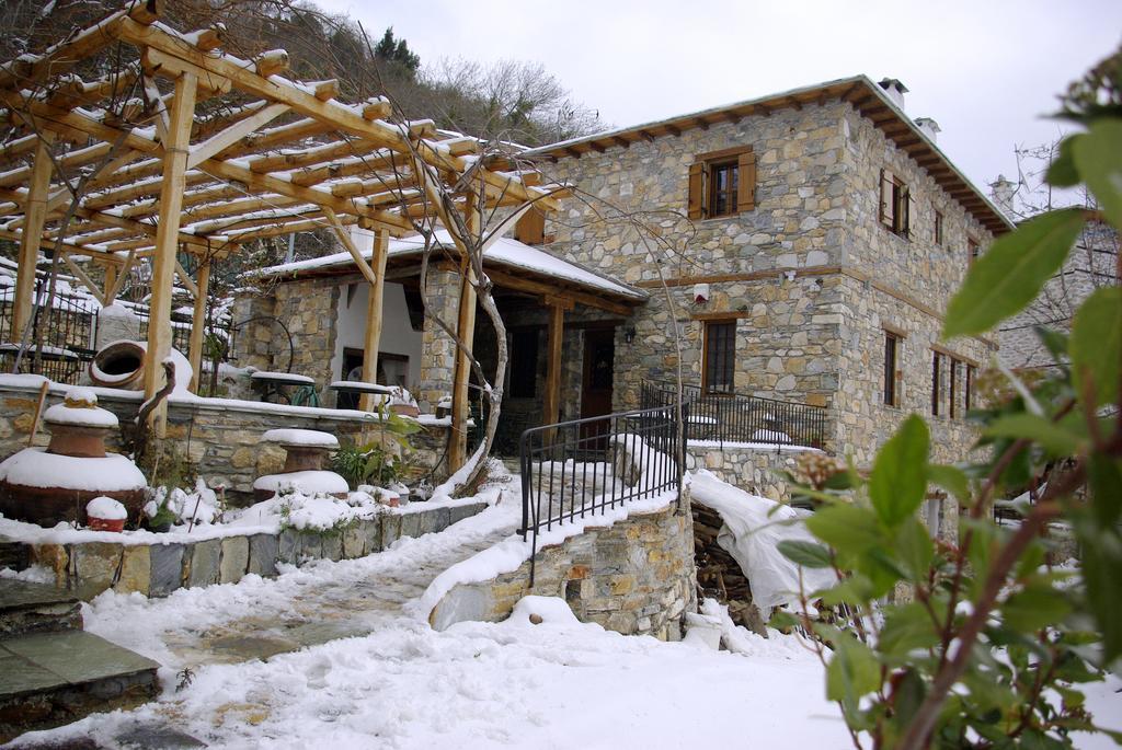 Sabouko Guest House Vizitsa Bagian luar foto